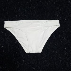 NWOT Victoria's Secret white bikini bottom